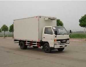 專業(yè)冷藏運輸解決方案 江鈴3噸農(nóng)副產(chǎn)品冷藏保鮮車